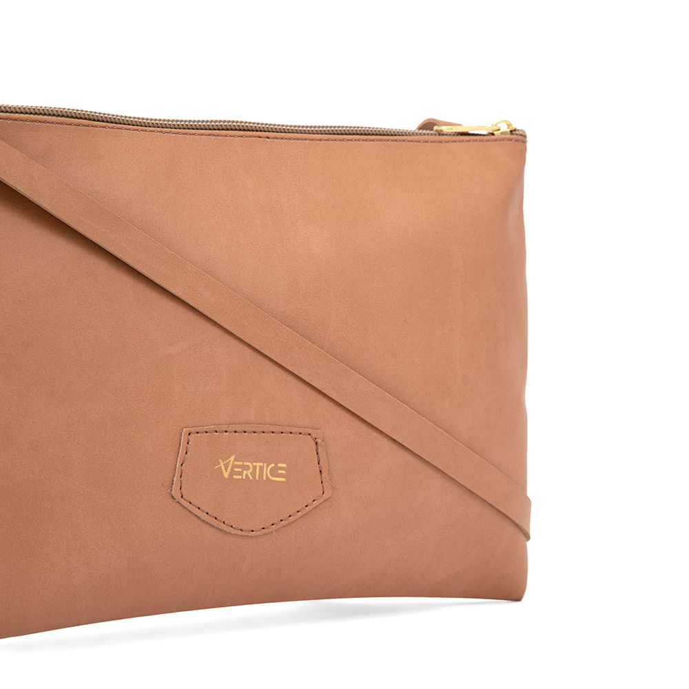 Necessarie com Alça Tiracolo Caramelo