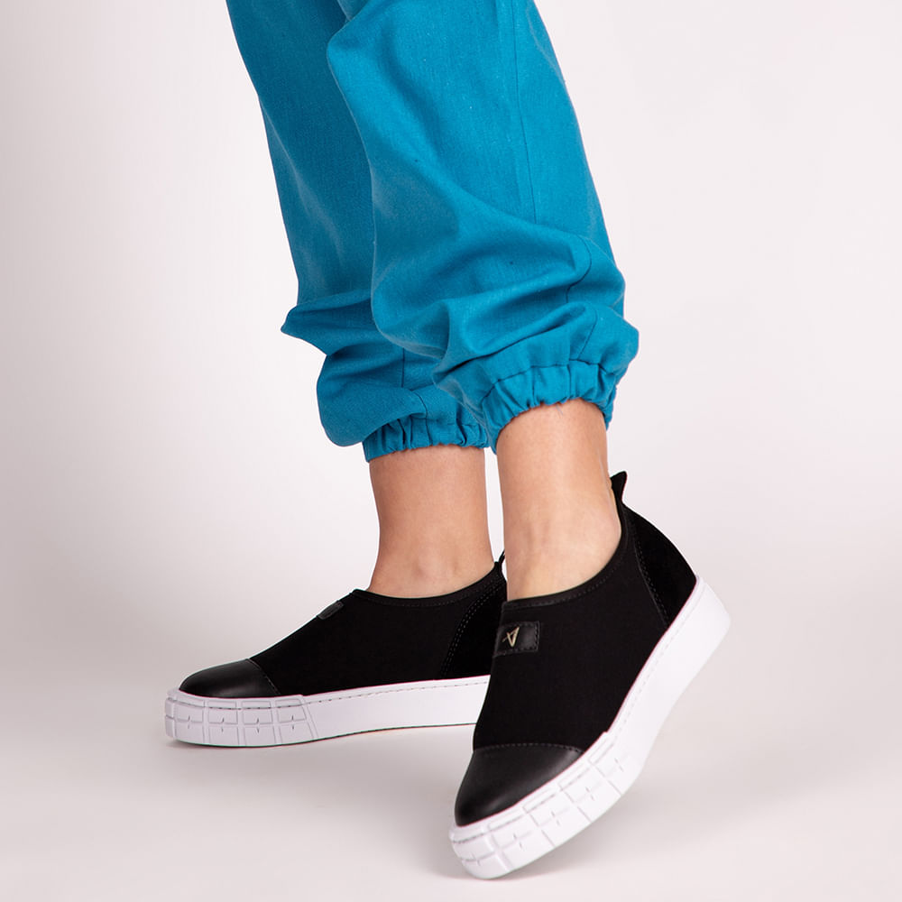 Tênis Slip On Elastano Flatform Preto