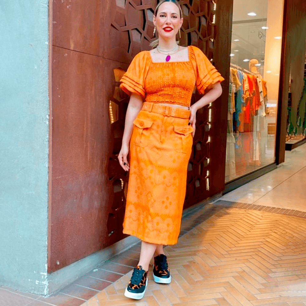 Blusa Cropped com Manga Laranja