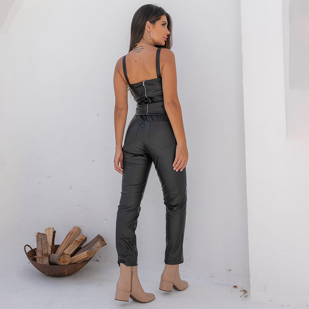 Calça Couro Poliuretano  Skinny Preto